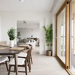 Grand 127m2 - 3bdr - Sauna Lägenhet